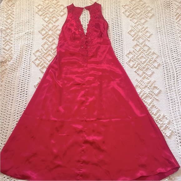 90s Vintage Red Satin Full Length Gold Tag
Victoria's Secret Nightgown - Picture 1 of 5
